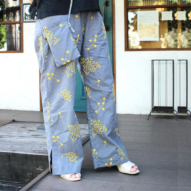 インスタグラムKOKKAパンツ