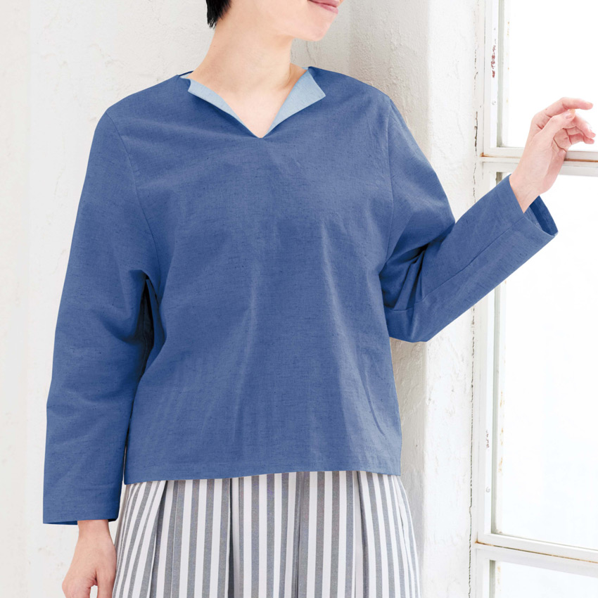 CRA-SEW collection 綿麻シーチング生地 LUNAを使ったスリットネックライン